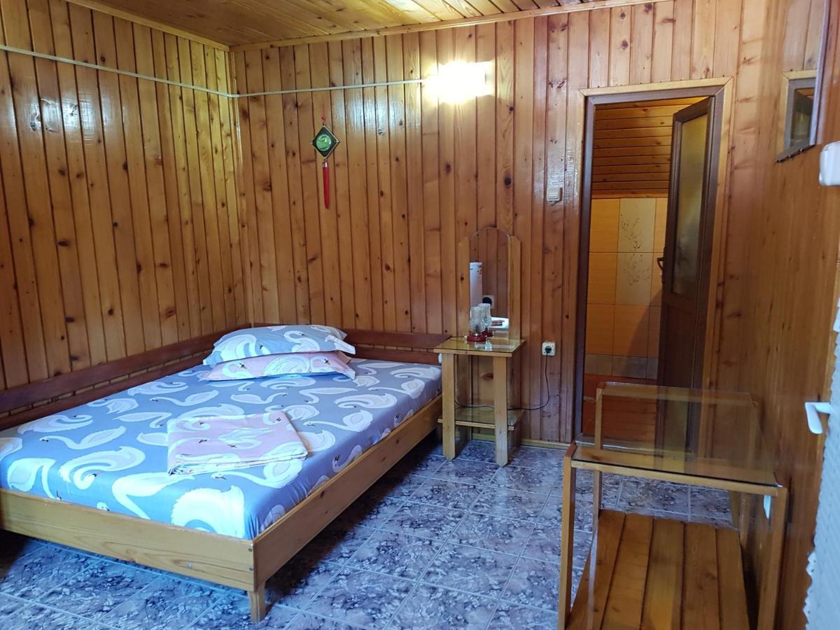 Casa Simona Două Mai Exterior foto