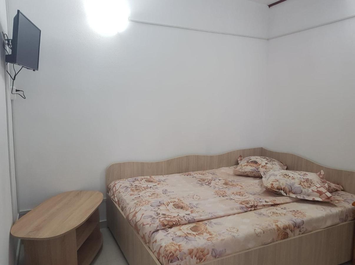 Casa Simona Două Mai Exterior foto