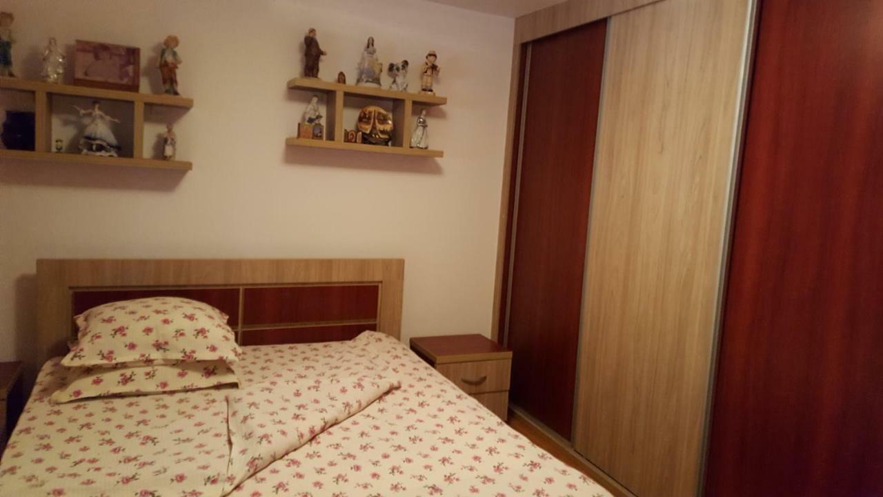 Casa Simona Două Mai Exterior foto